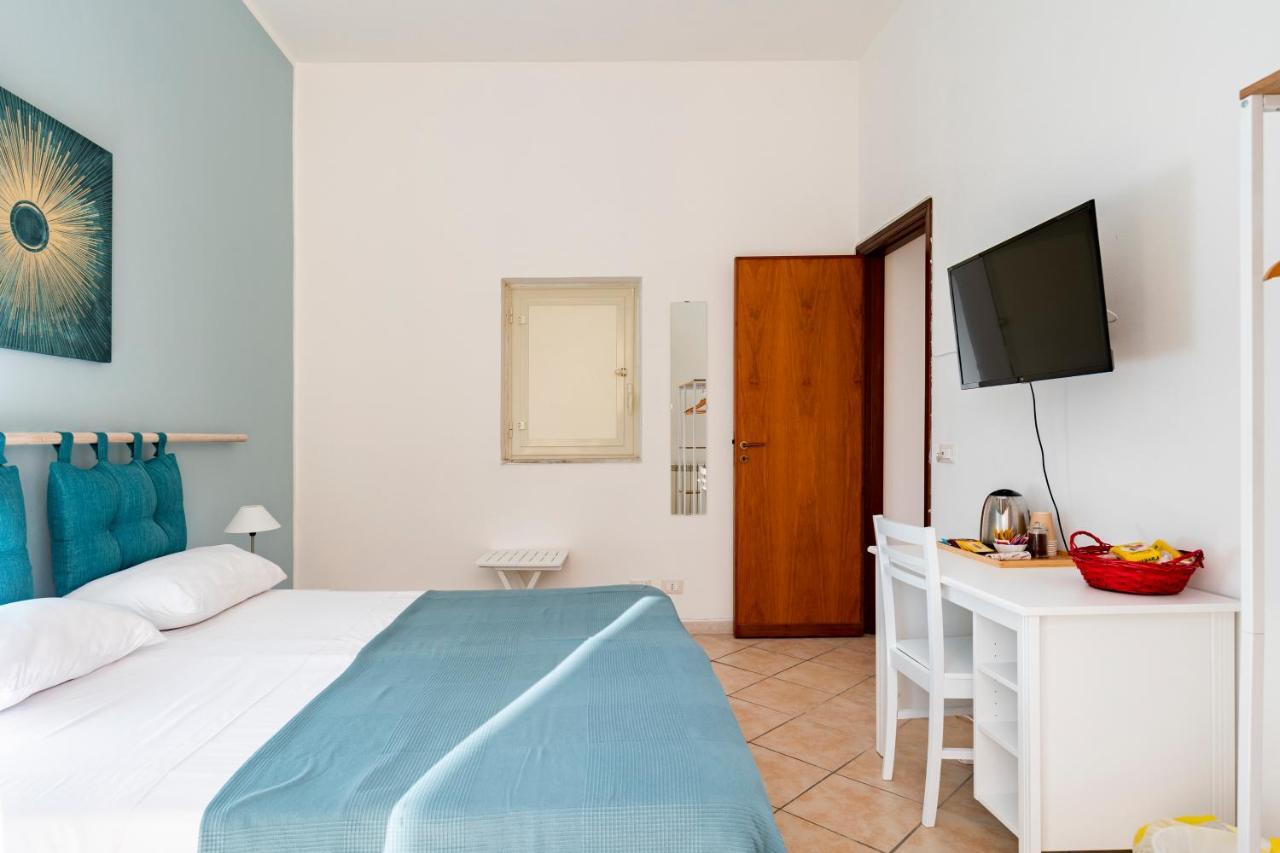 Punto Al Capo Appartamento Intero O Stanze Matrimoniali Con Bagno Privato 팔레르모 외부 사진